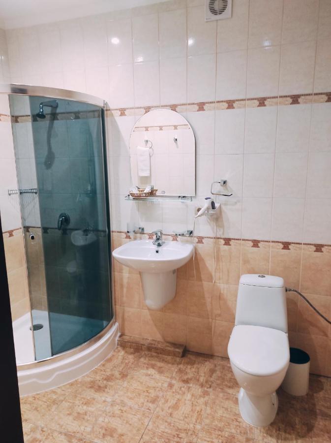 Готель Преміум Lviv Extérieur photo